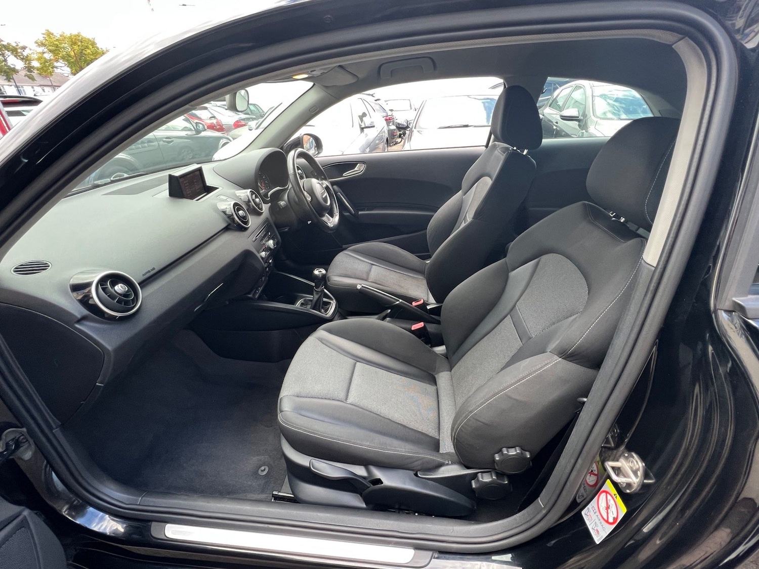 Used Audi A1 2011 for sale - 77959402: Photo 21