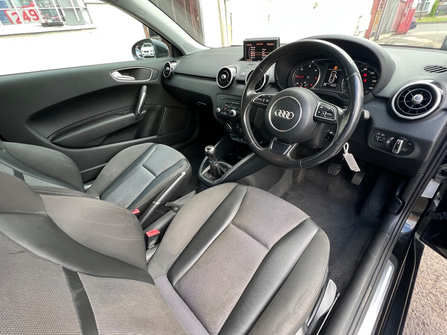 Used Audi A1 2011 for sale - 77959402: Photo 23