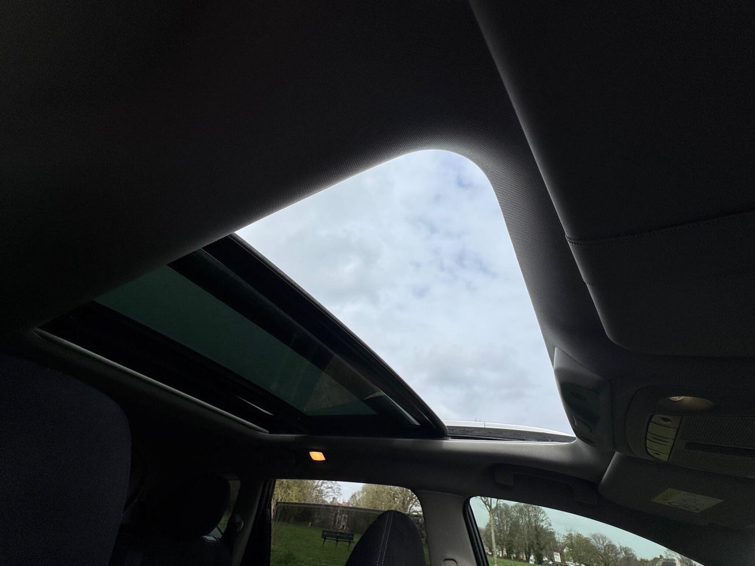 Used Nissan X-Trail 2016 for sale - 77993938: Photo 41