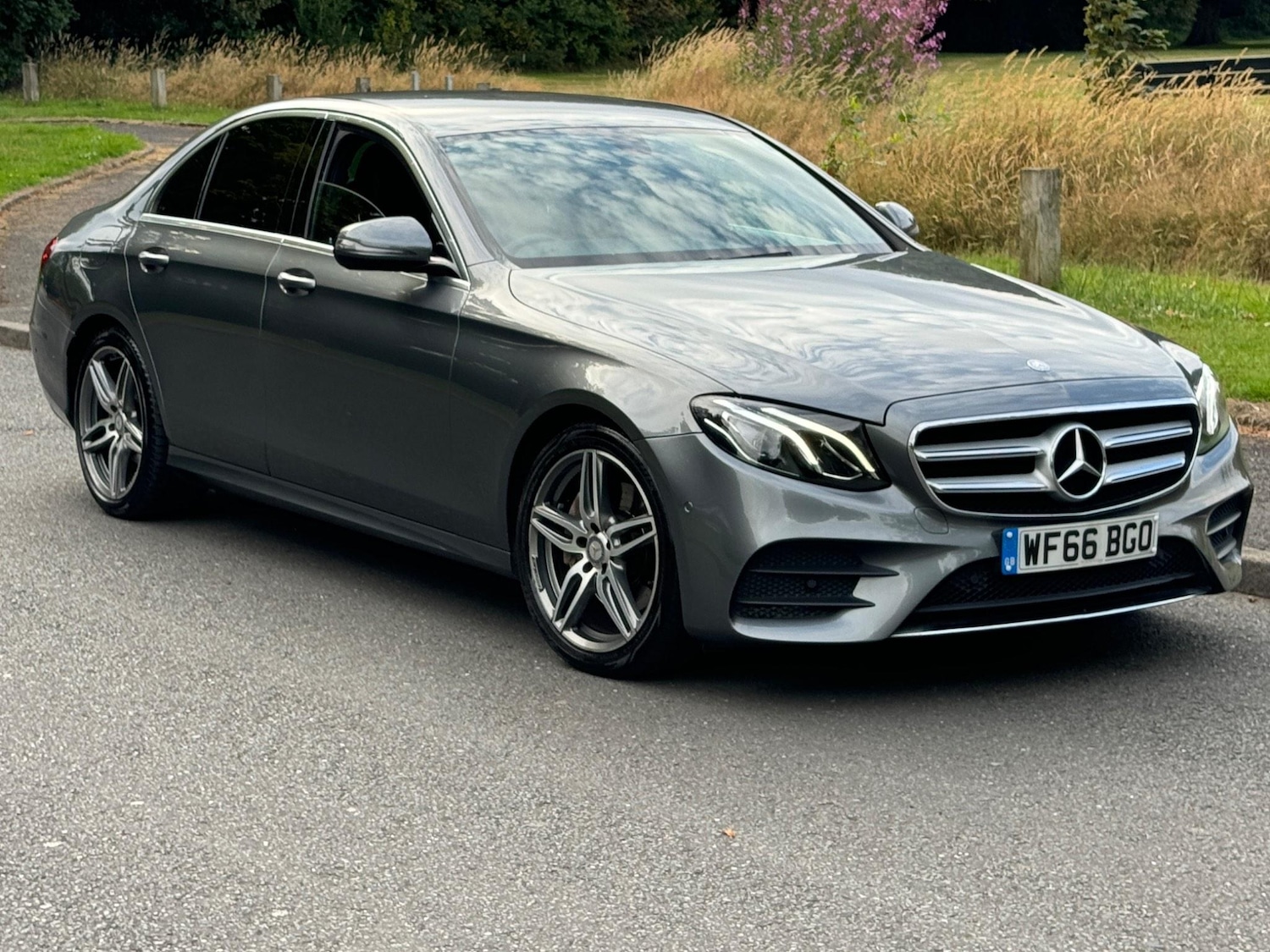 Used Mercedes-Benz E Class 2016 for sale - 77959393: Photo 2