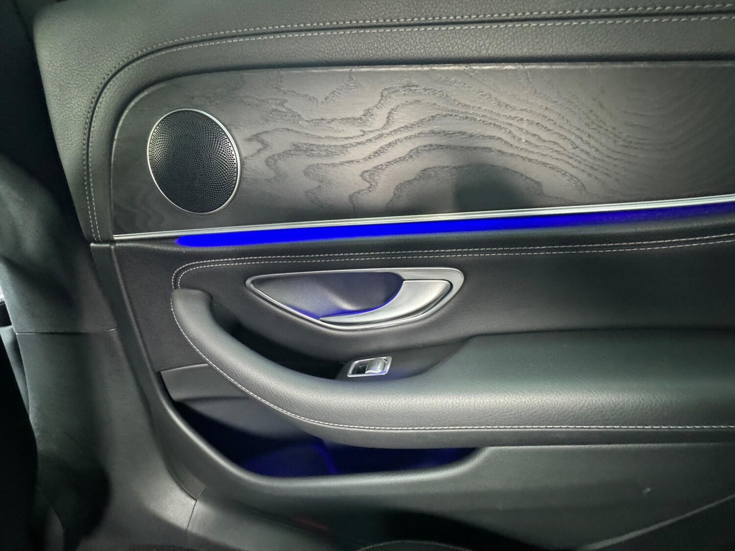 Used Mercedes-Benz E Class 2016 for sale - 77959393: Photo 41