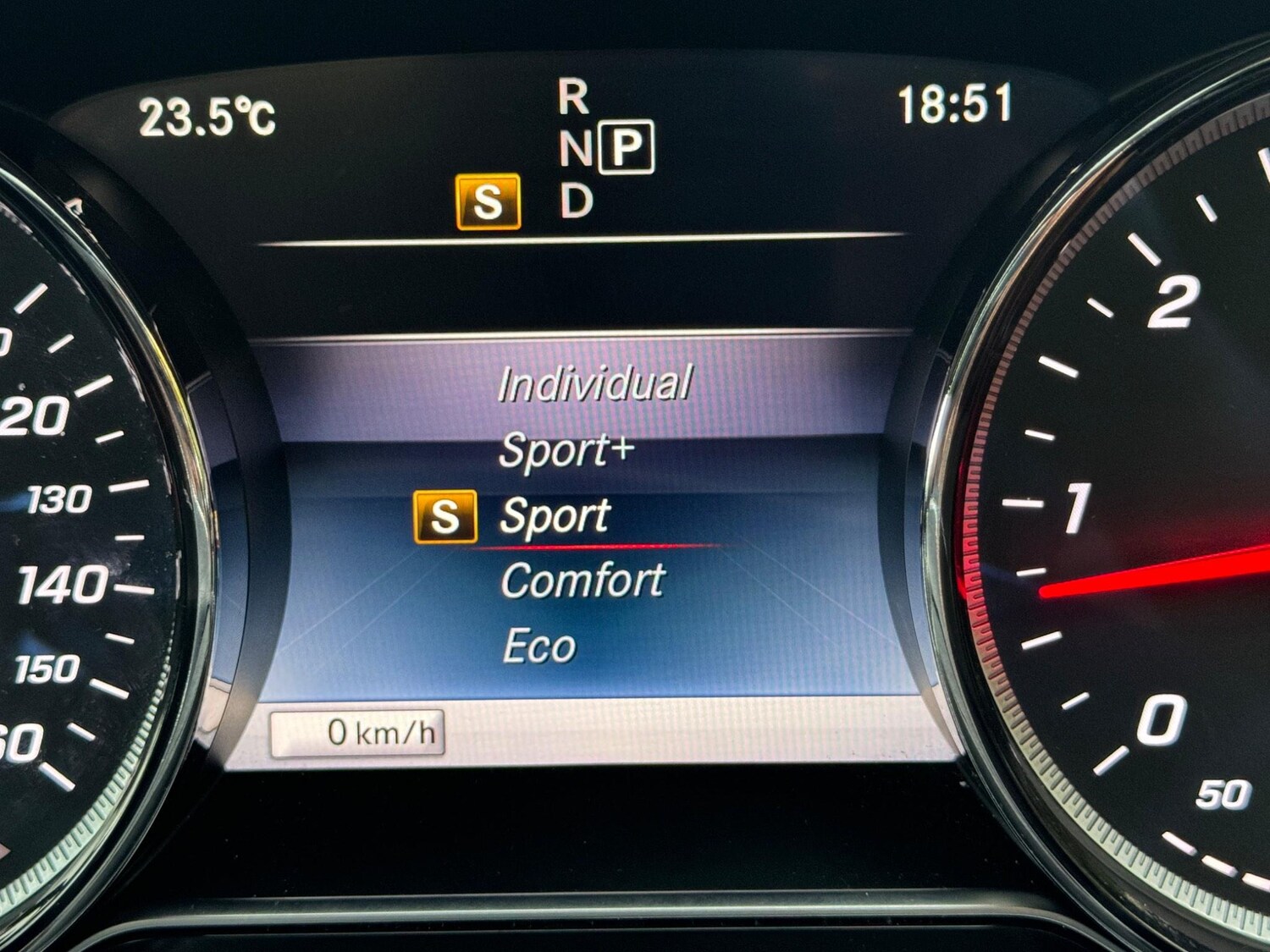 Used Mercedes-Benz E Class 2016 for sale - 77959393: Photo 50