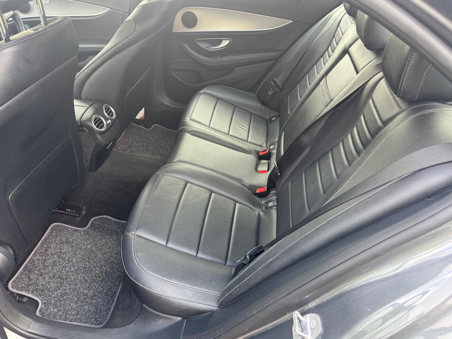 Used Mercedes-Benz E Class 2016 for sale - 77959403: Photo 23