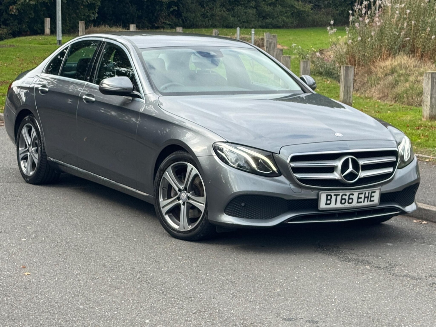 Used Mercedes-Benz E Class 2016 for sale - 77959403: Photo 3