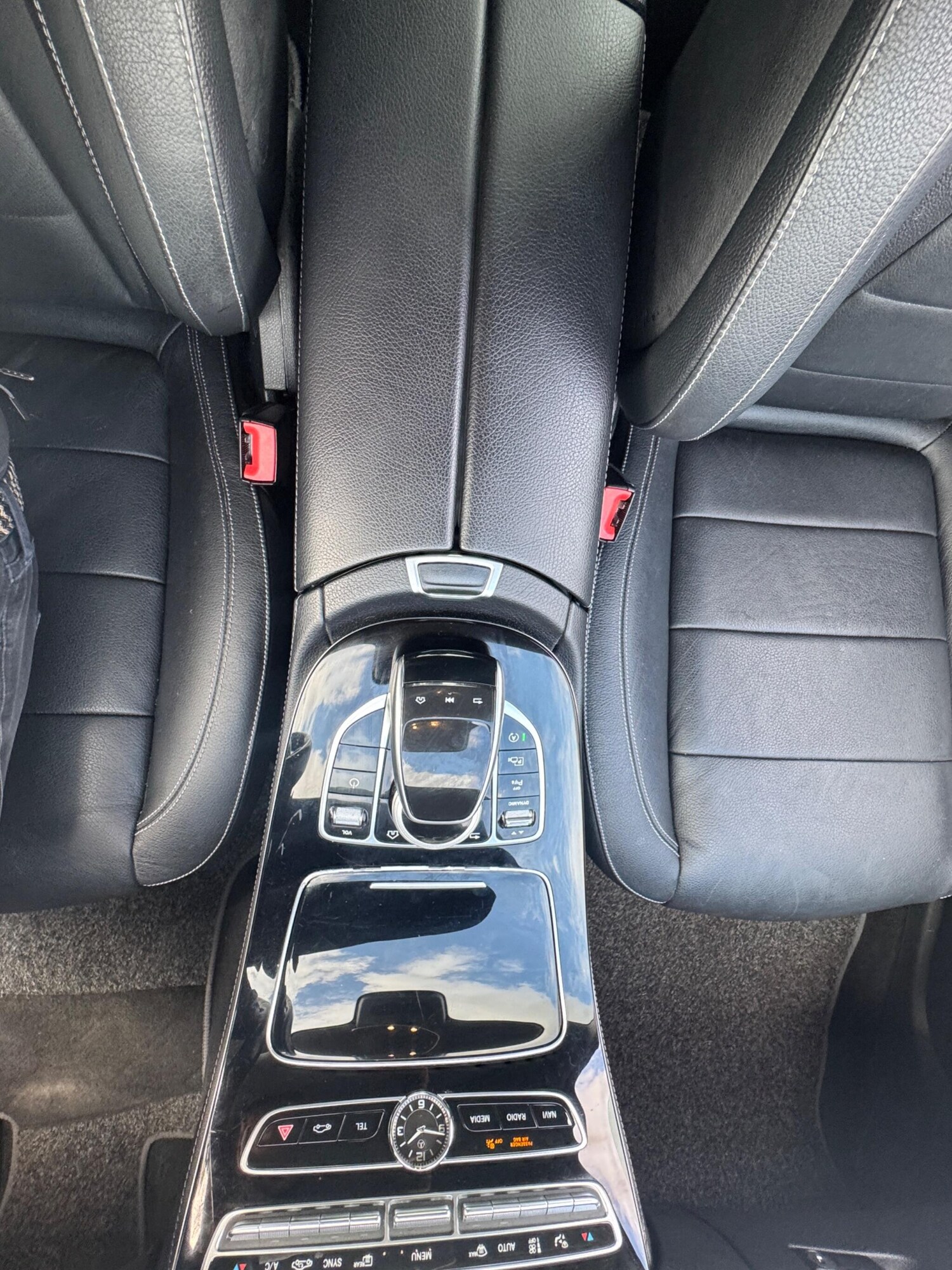 Used Mercedes-Benz E Class 2016 for sale - 77959403: Photo 34