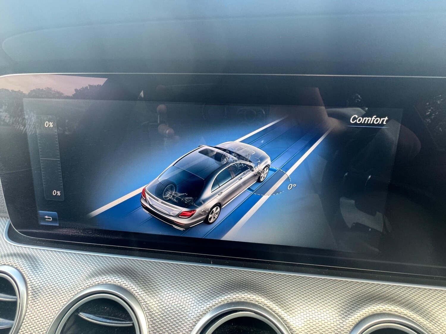 Used Mercedes-Benz E Class 2016 for sale - 77959403: Photo 44