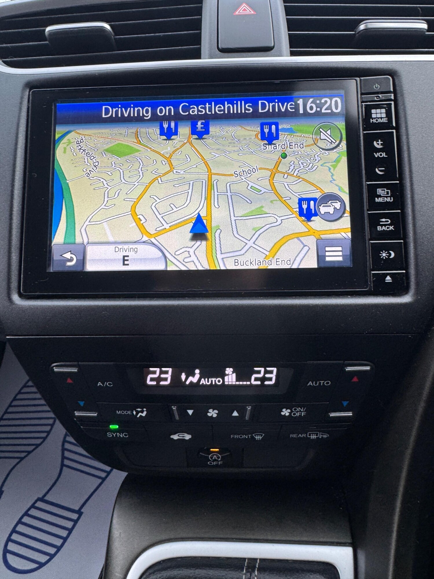 Used Honda Civic 2016 for sale - 77959390: Photo 32