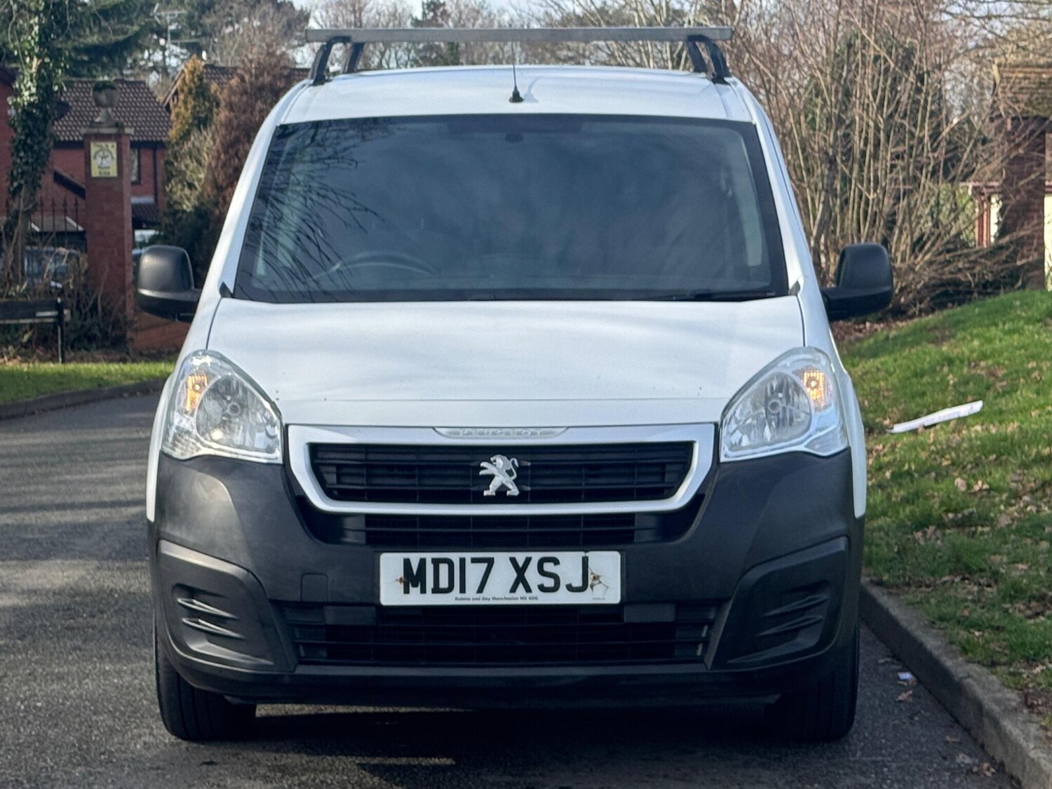 Used Peugeot Partner 2017 for sale - 77959388: Photo 11