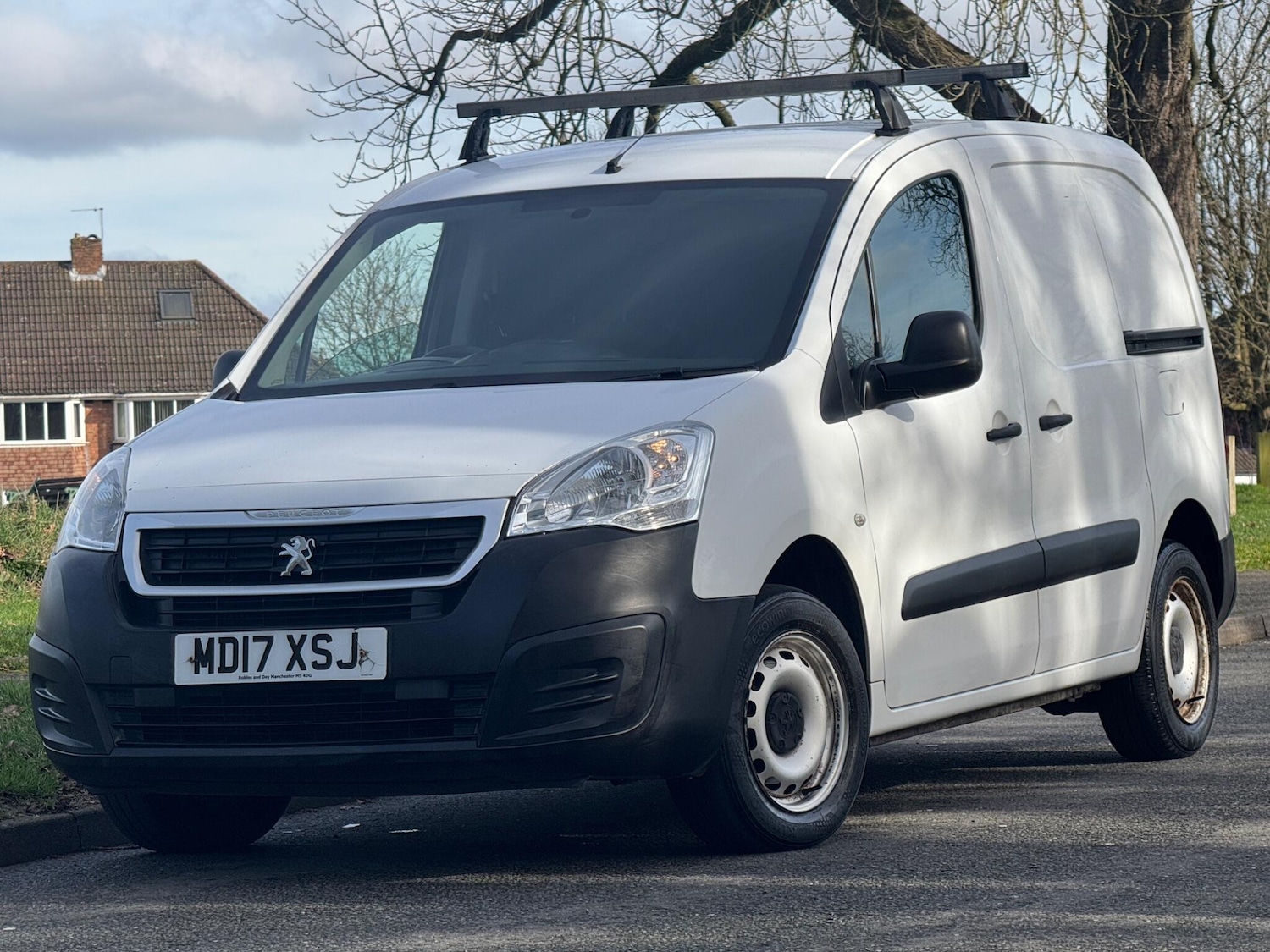 Used Peugeot Partner 2017 for sale - 77959388: Photo 2