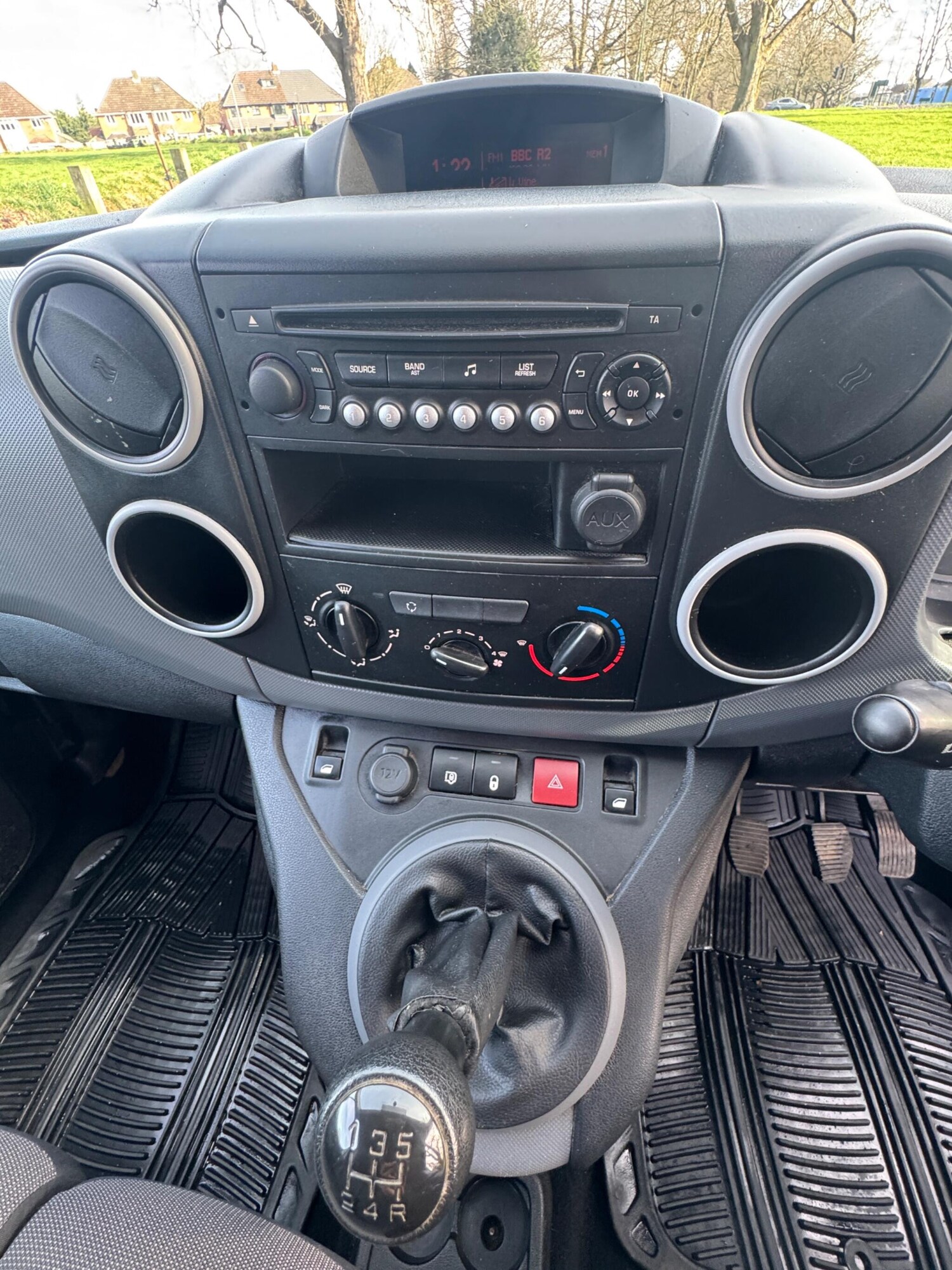 Used Peugeot Partner 2017 for sale - 77959388: Photo 20