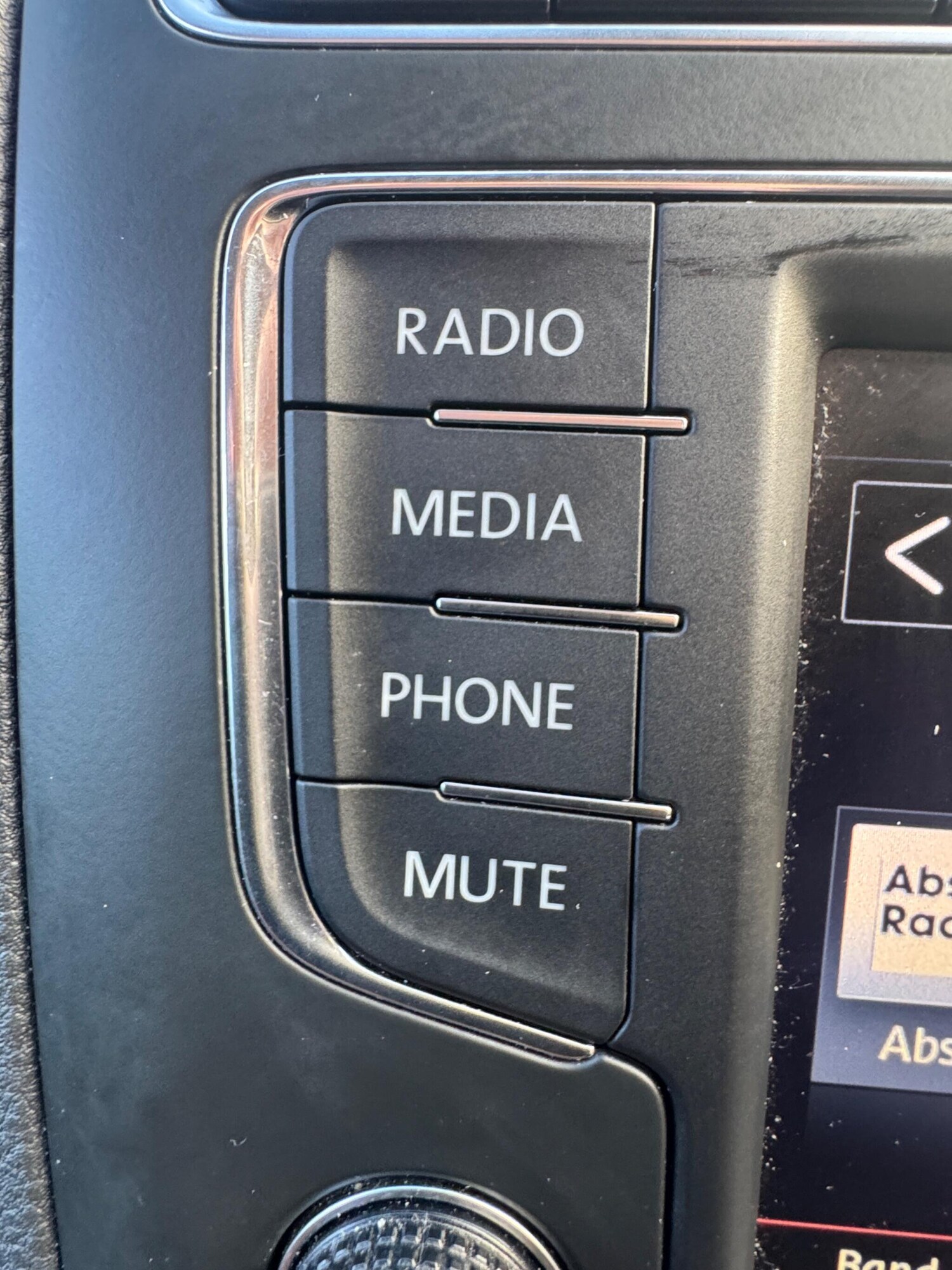 Used Volkswagen Polo 2015 for sale - 77959404: Photo 31