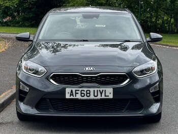 Used Kia Ceed 2018 for sale - 78384396: Photo