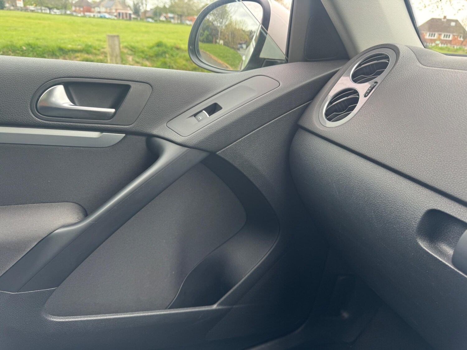 Used Volkswagen Tiguan for sale - 78127836: Photo 49