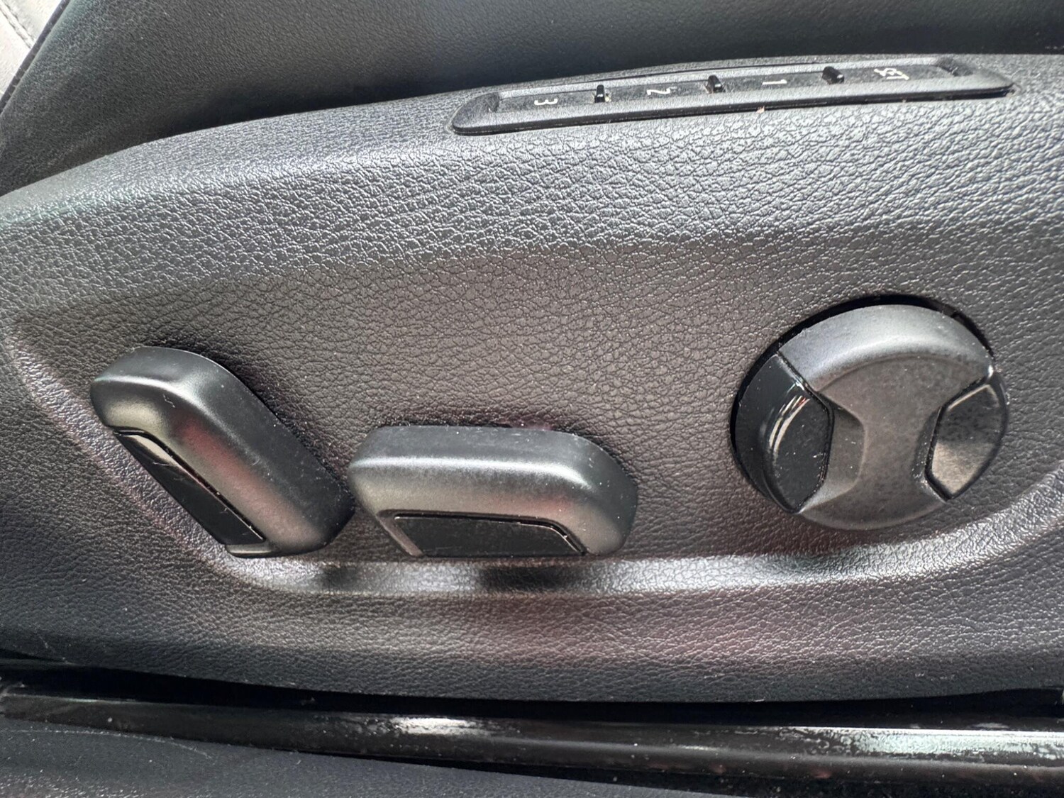 Used Skoda Superb 2017 for sale - 77959397: Photo 31