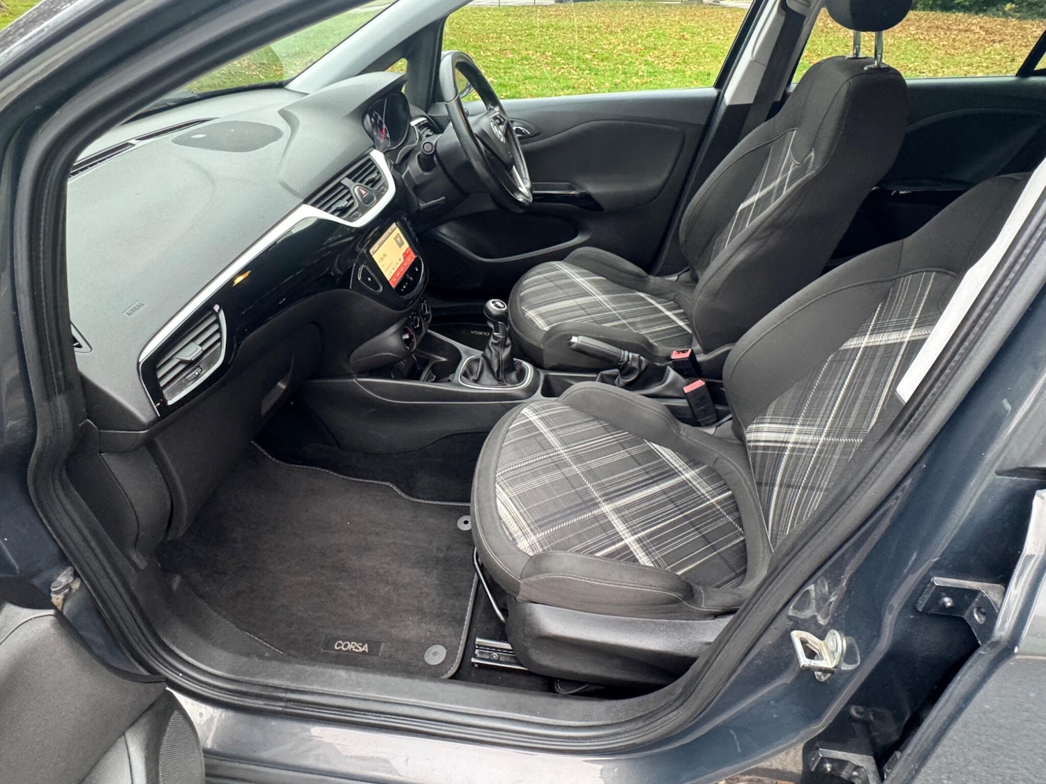 Used Vauxhall Corsa 2015 for sale - 77959394: Photo 19