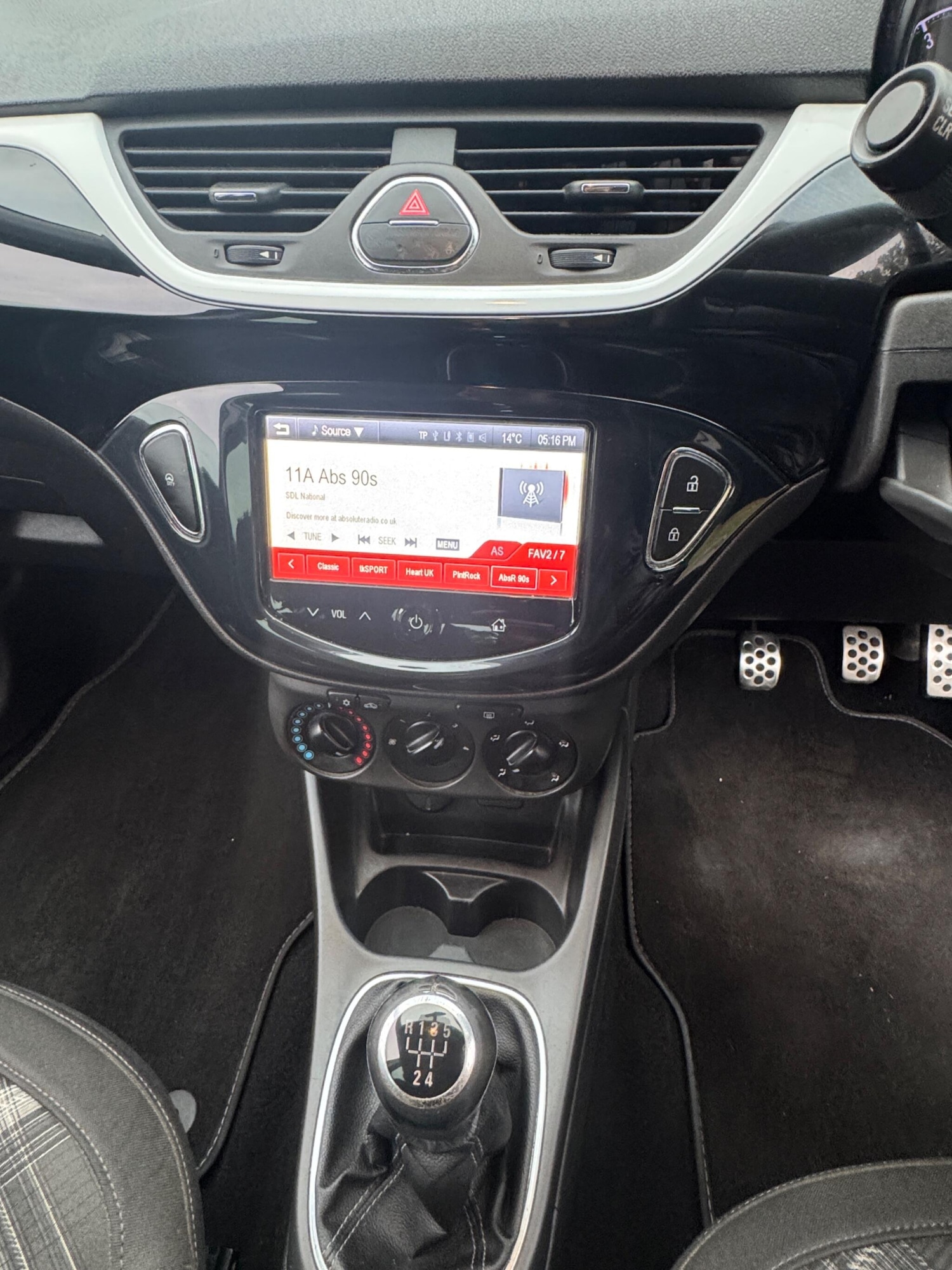 Used Vauxhall Corsa 2015 for sale - 77959394: Photo 24