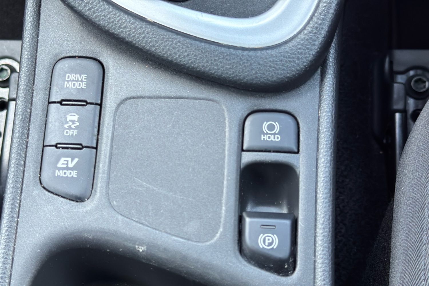 Used Toyota Yaris 2024 for sale - 77527845: Photo 23