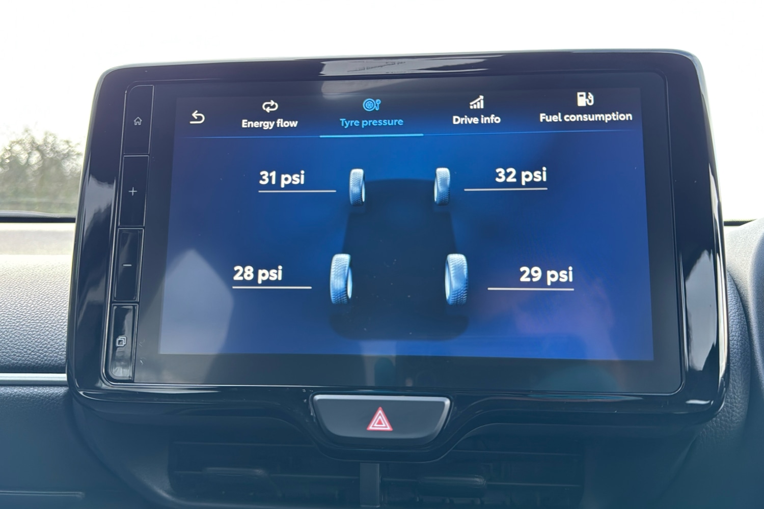 Used Toyota Yaris 2024 for sale - 77527845: Photo 49