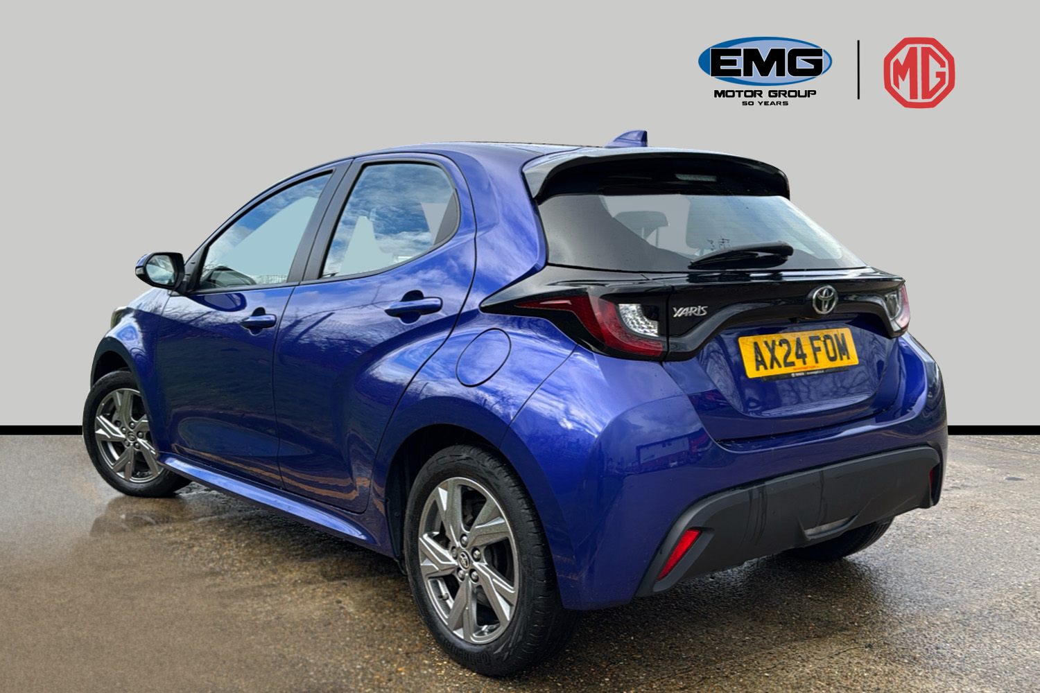 Used Toyota Yaris 2024 for sale - 77527845: Photo 5