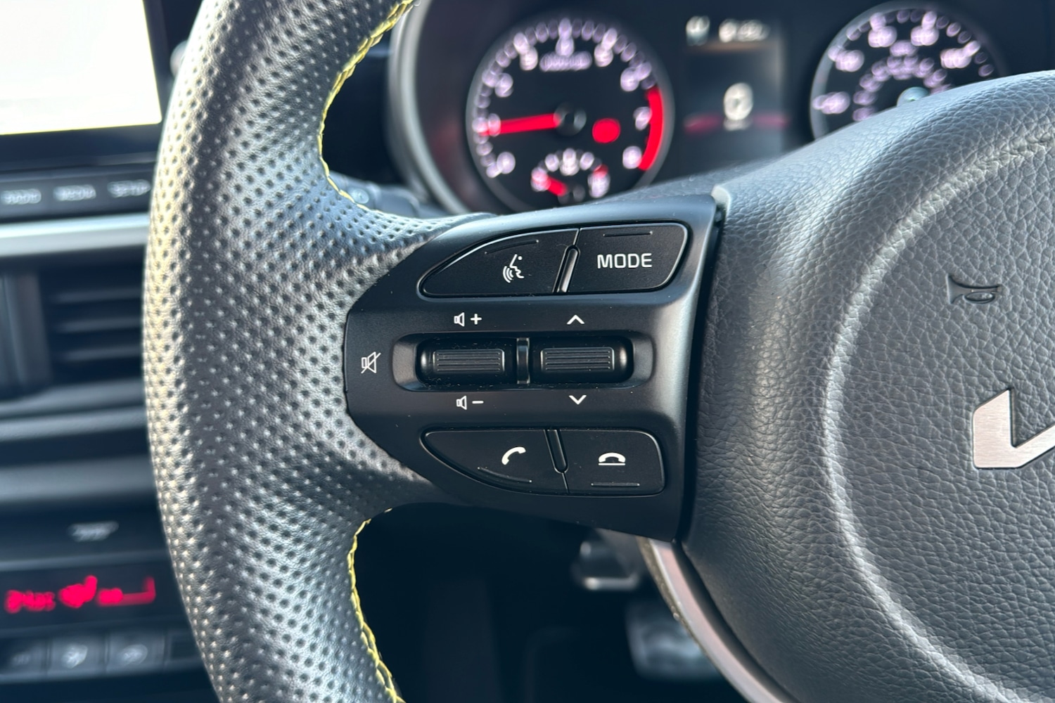 Used Kia Picanto 2023 for sale - 76732628: Photo 17