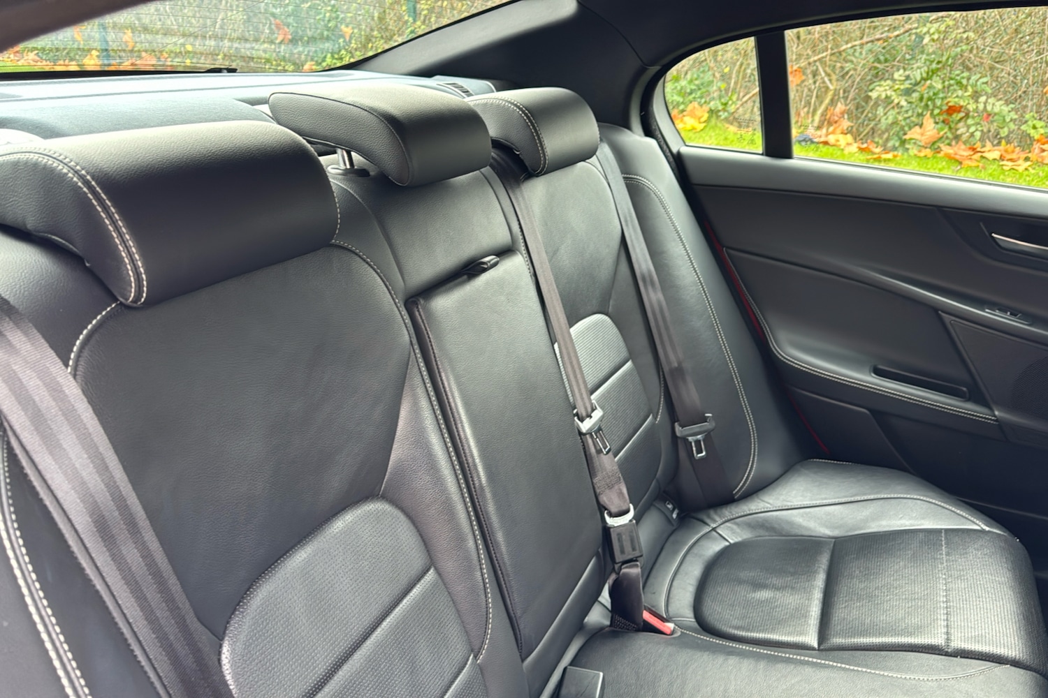 Used Jaguar XE 2019 for sale - 76588147: Photo 12