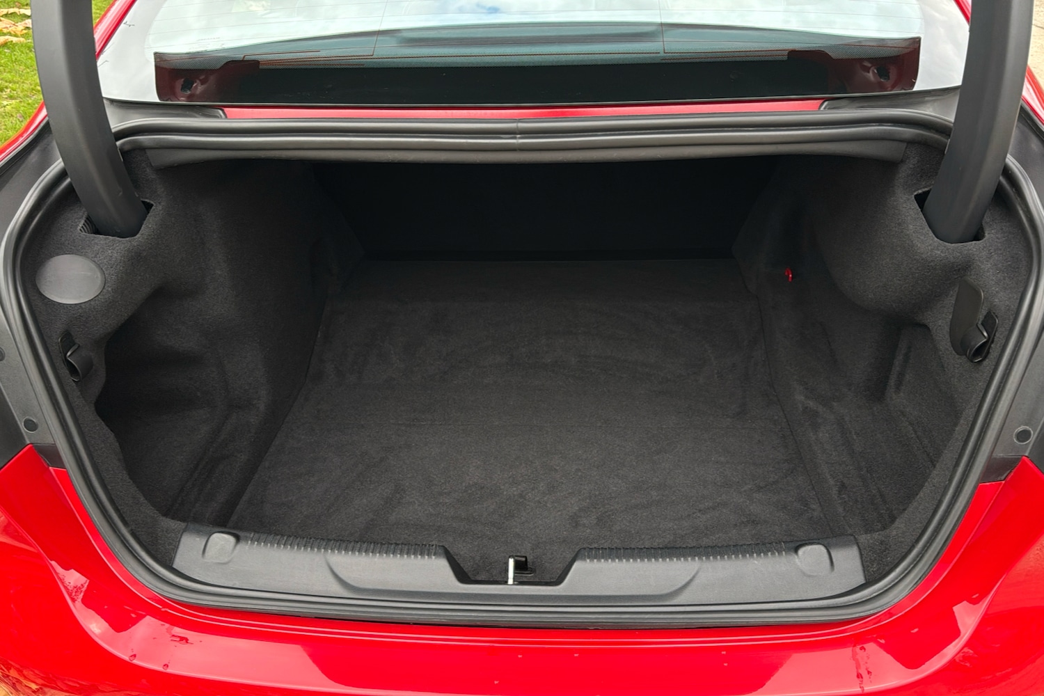 Used Jaguar XE 2019 for sale - 76588147: Photo 19