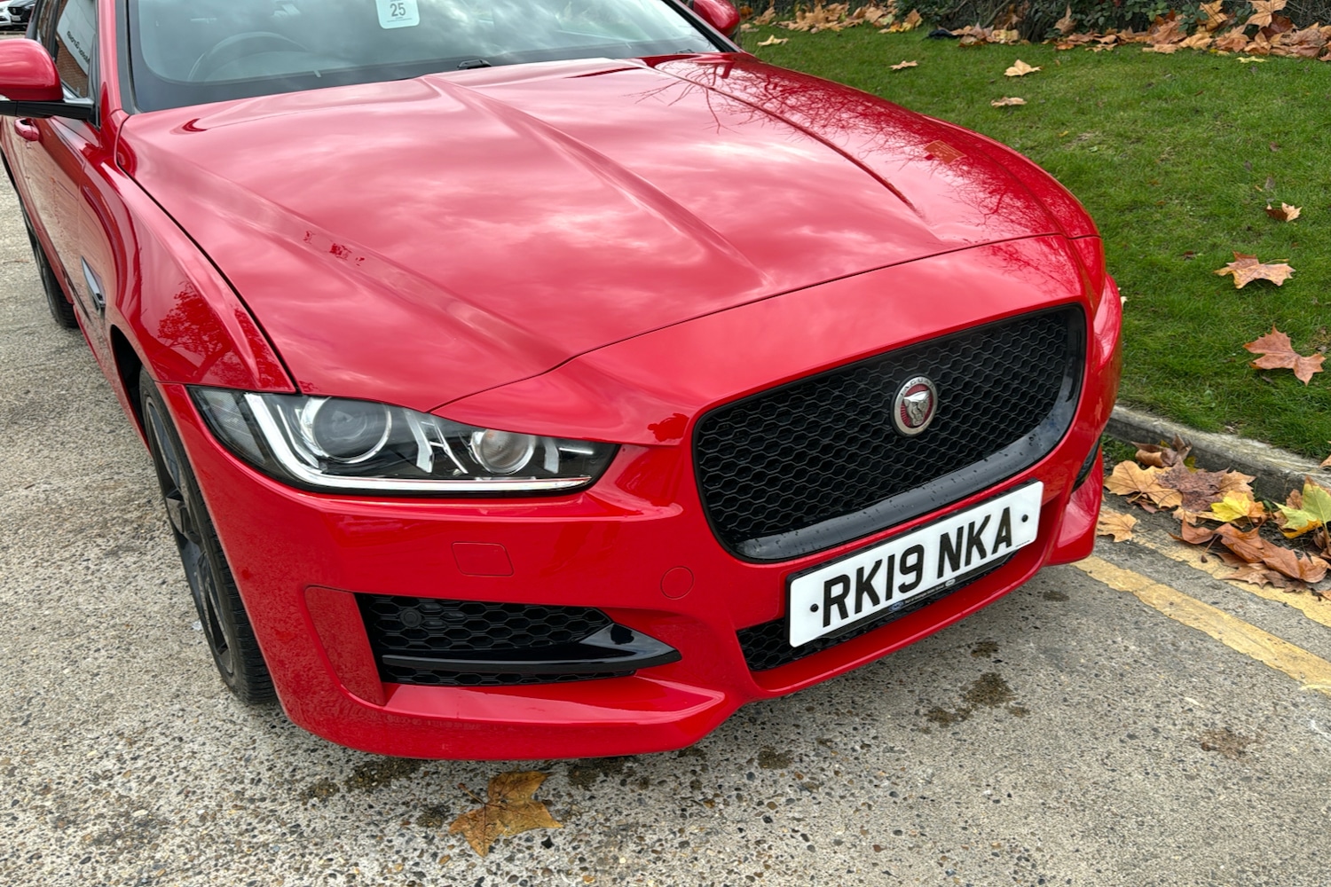 Used Jaguar XE 2019 for sale - 76588147: Photo 32