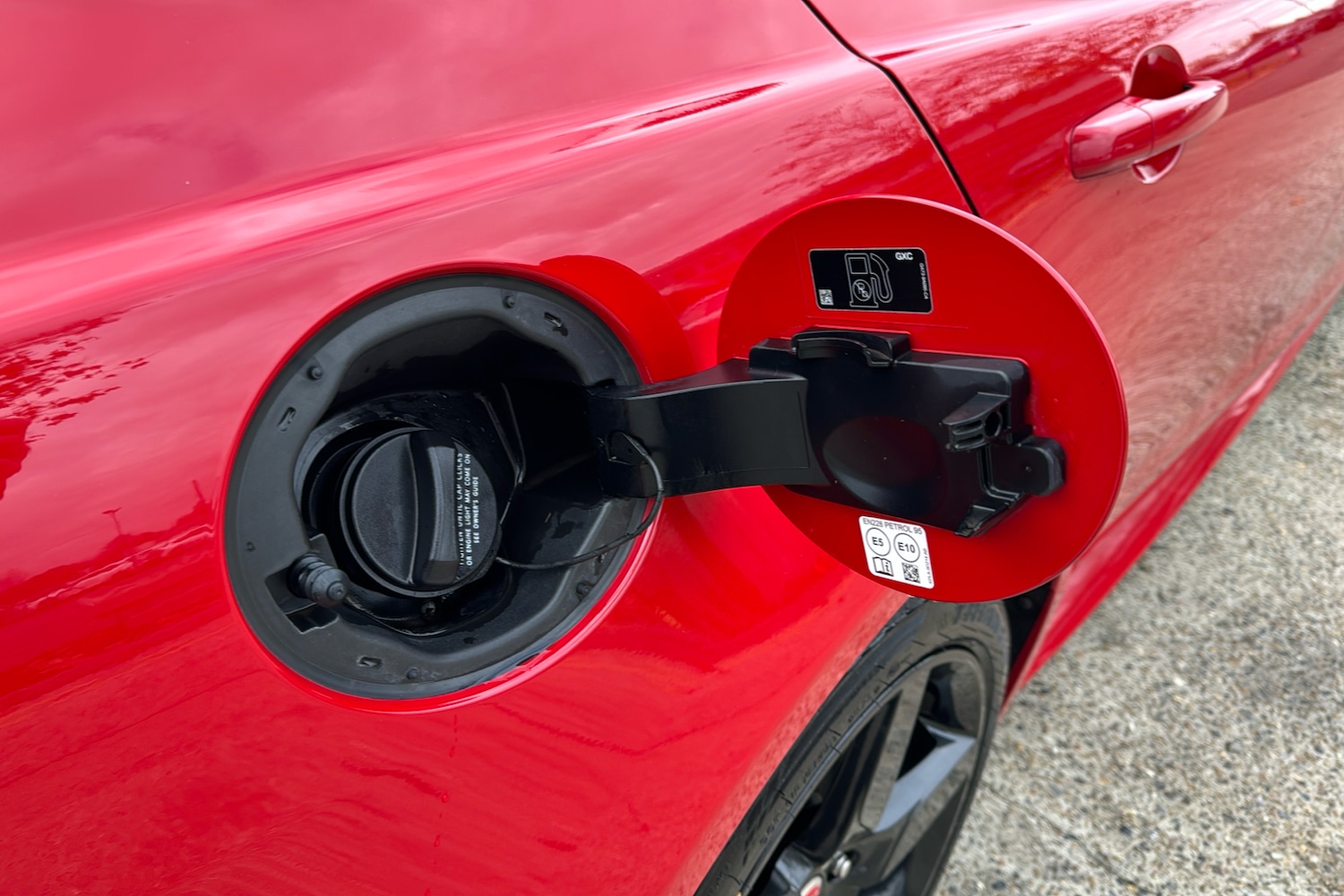 Used Jaguar XE 2019 for sale - 76588147: Photo 34