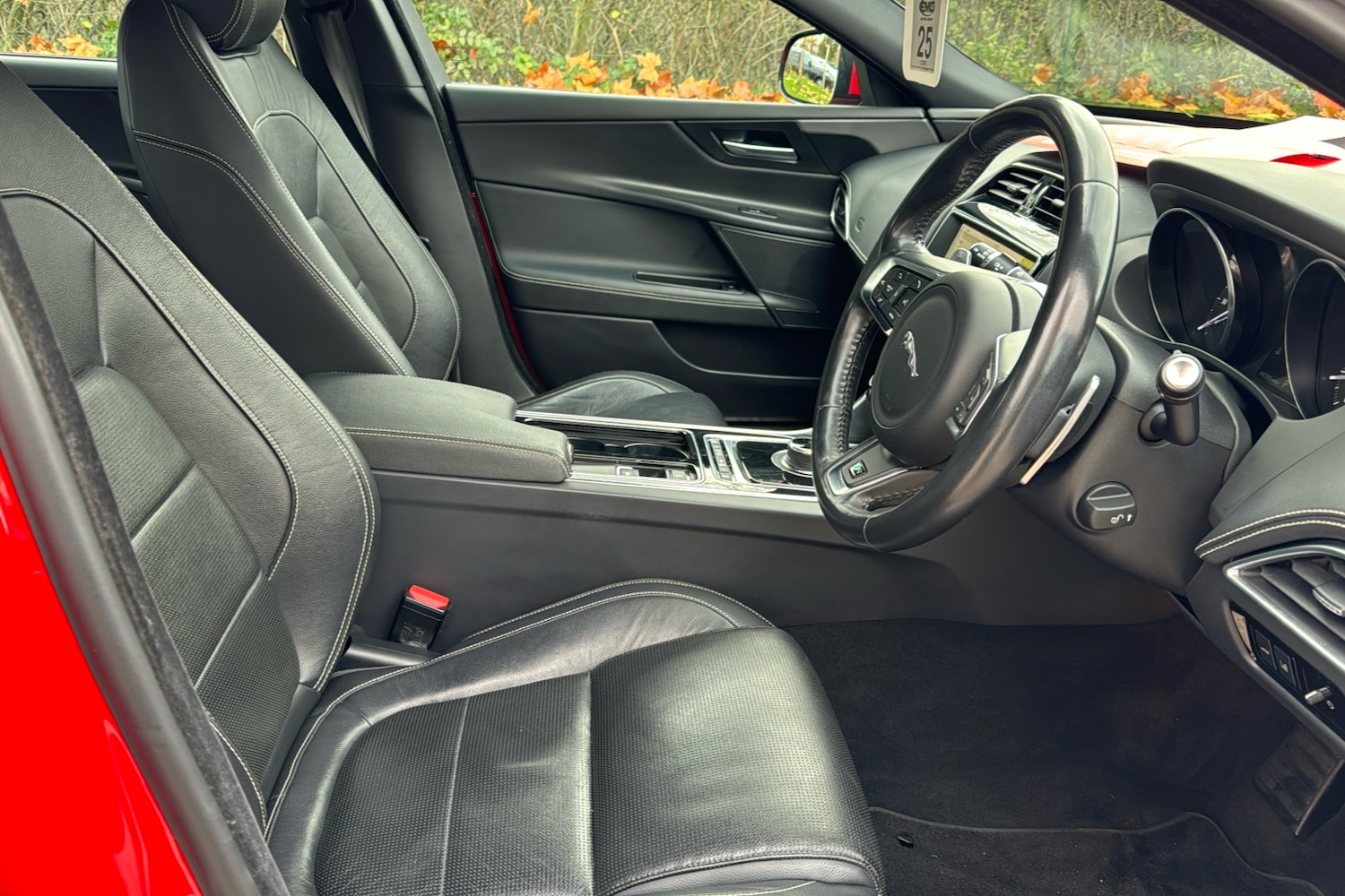 Used Jaguar XE 2019 for sale - 76588147: Photo 44