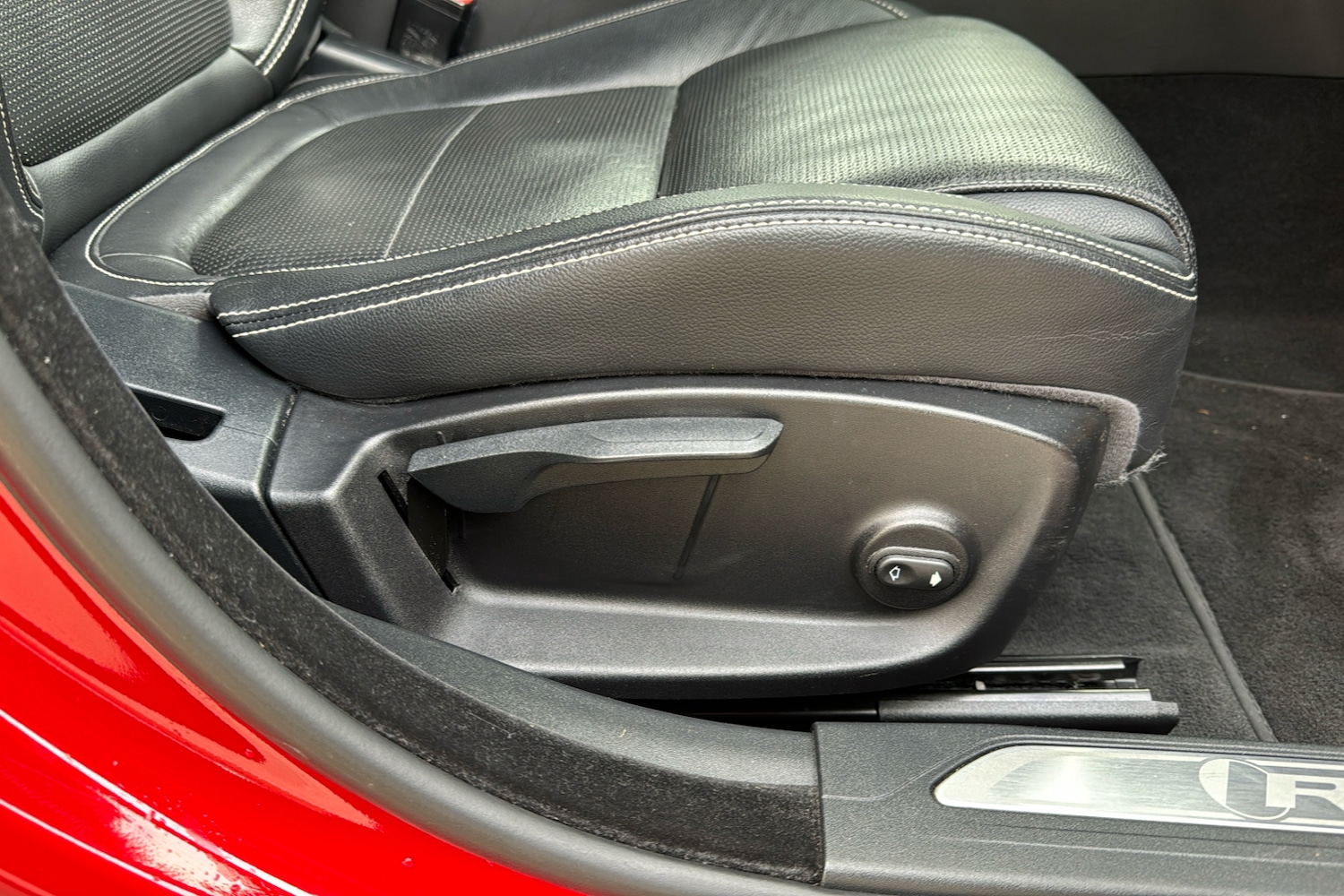 Used Jaguar XE 2019 for sale - 76588147: Photo 45