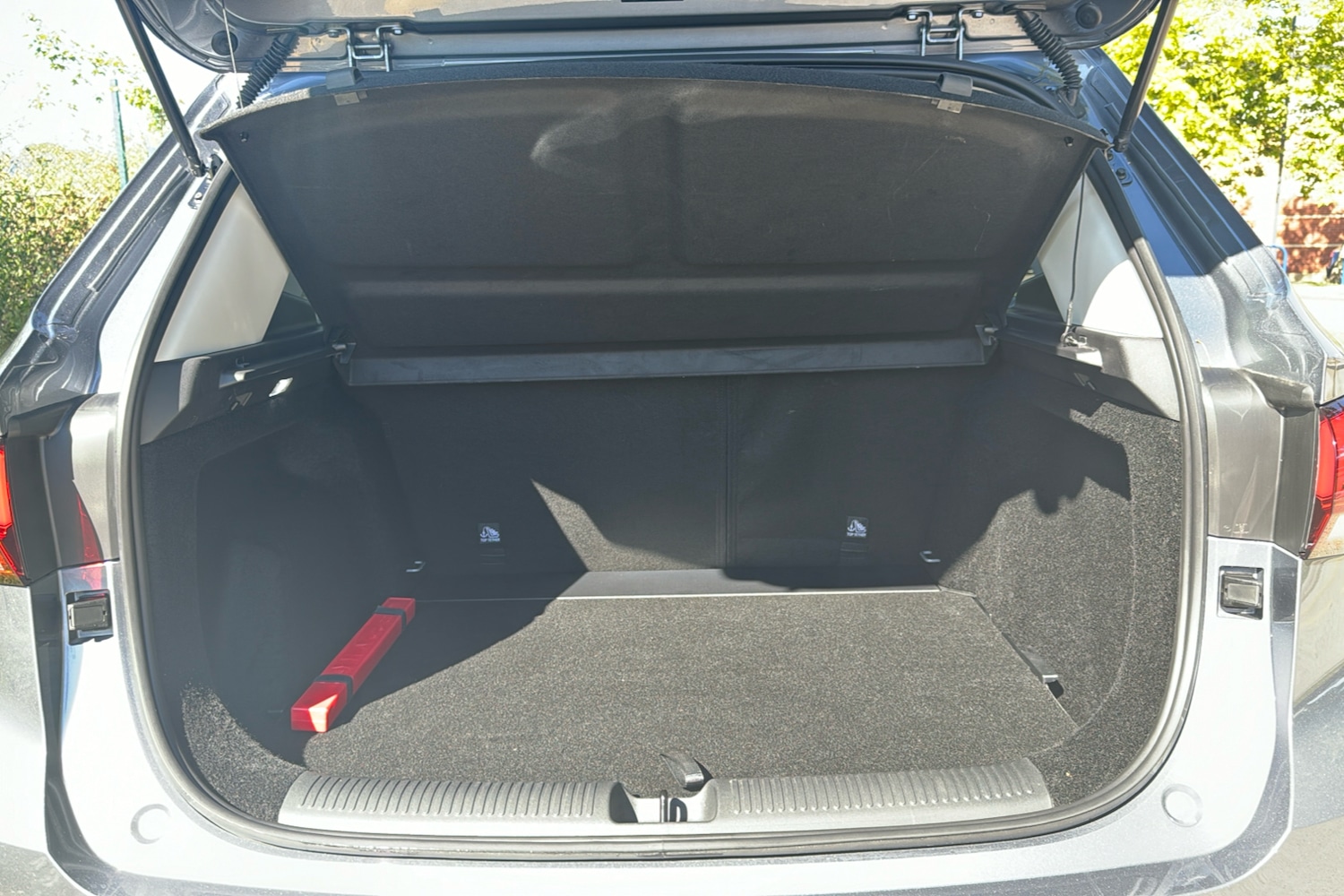 Vehicle 19