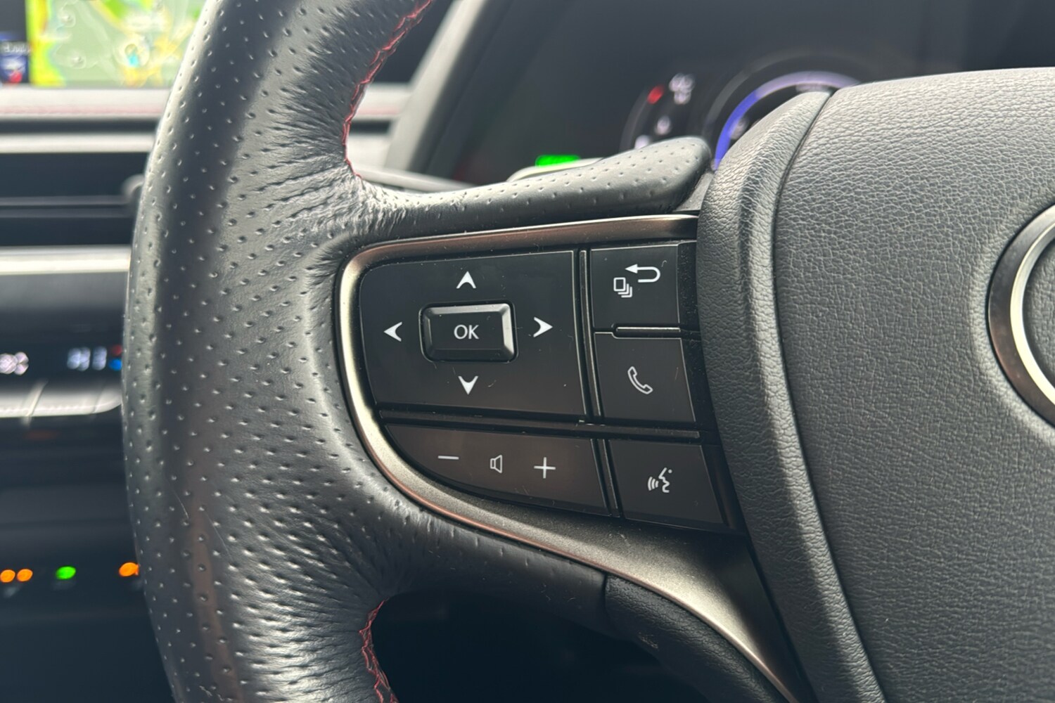 Used Lexus UX 2021 for sale - 77758223: Photo 17