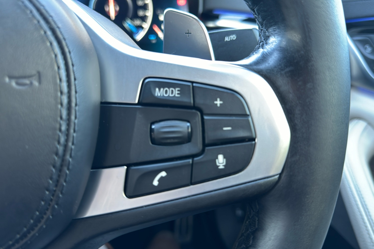 Used BMW 5 Series 2018 for sale - 76328990: Photo 17