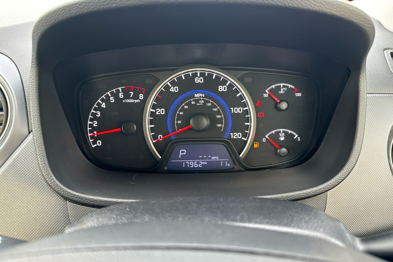 Used Hyundai i10 2019 for sale - 76516059: Photo 14