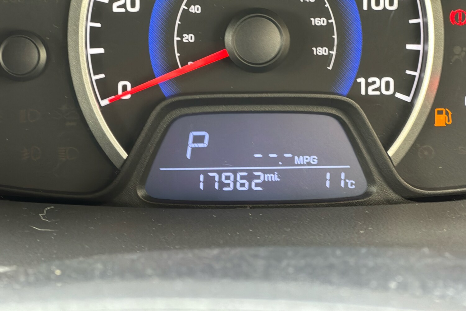 Used Hyundai i10 2019 for sale - 76516059: Photo 15