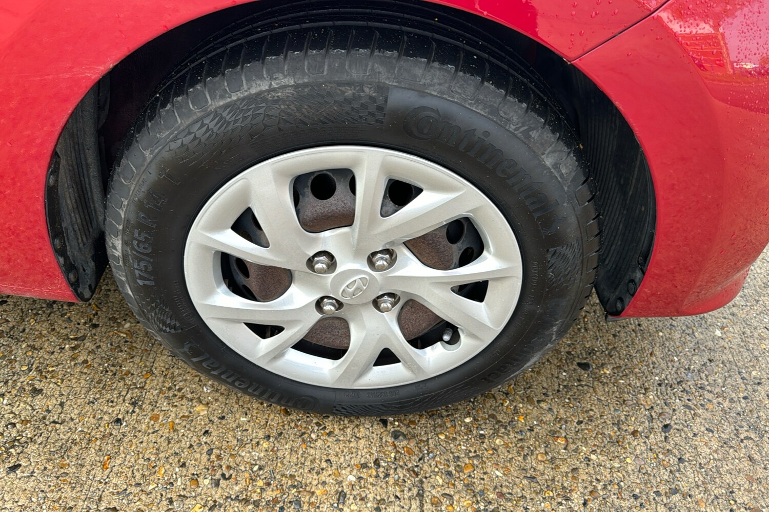 Used Hyundai i10 2019 for sale - 76516059: Photo 31