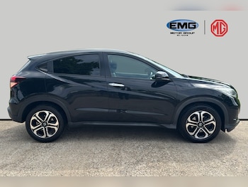 Used Honda HR-V 2017 for sale - 79127671: Photo