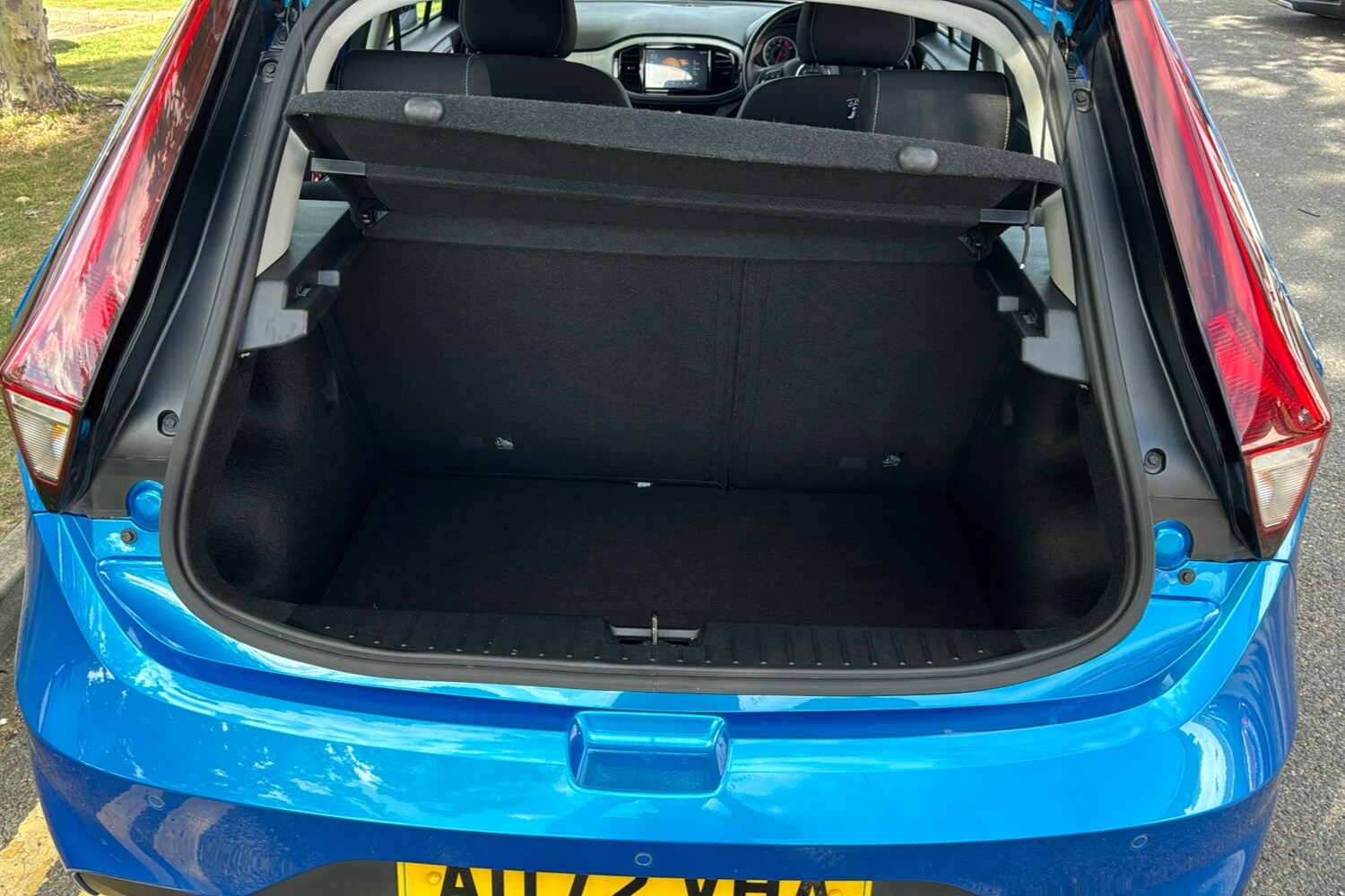 Vehicle 19