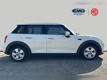 Used MINI Hatch 2021 for sale - 78060073: Photo