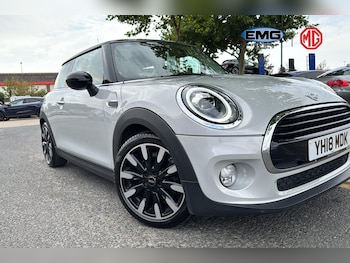 Used MINI Hatch 2018 for sale - 79418277: Photo