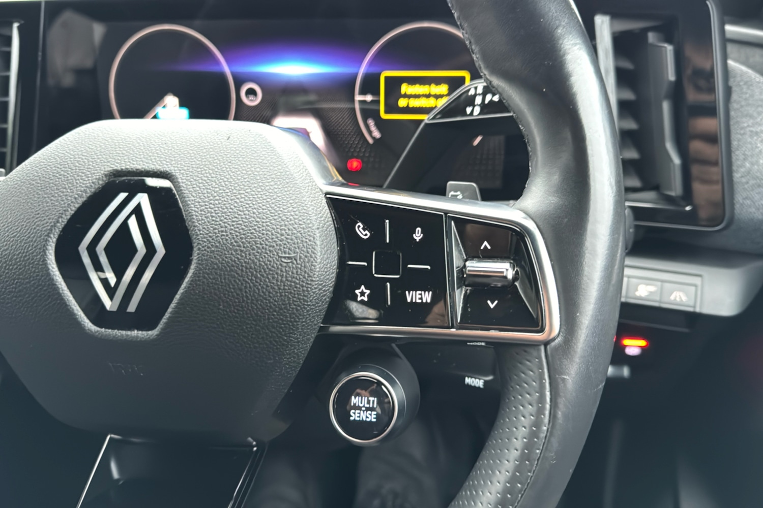 Used Renault Megane E Tech 2022 for sale - 76978967: Photo 18