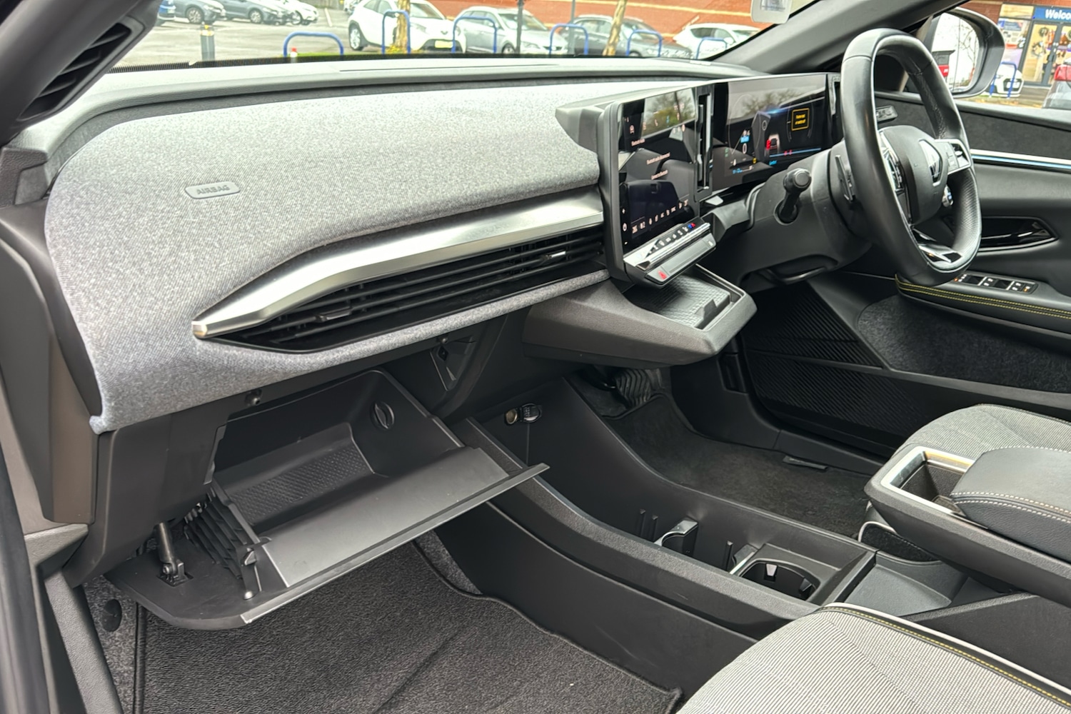 Used Renault Megane E Tech 2022 for sale - 76978967: Photo 42