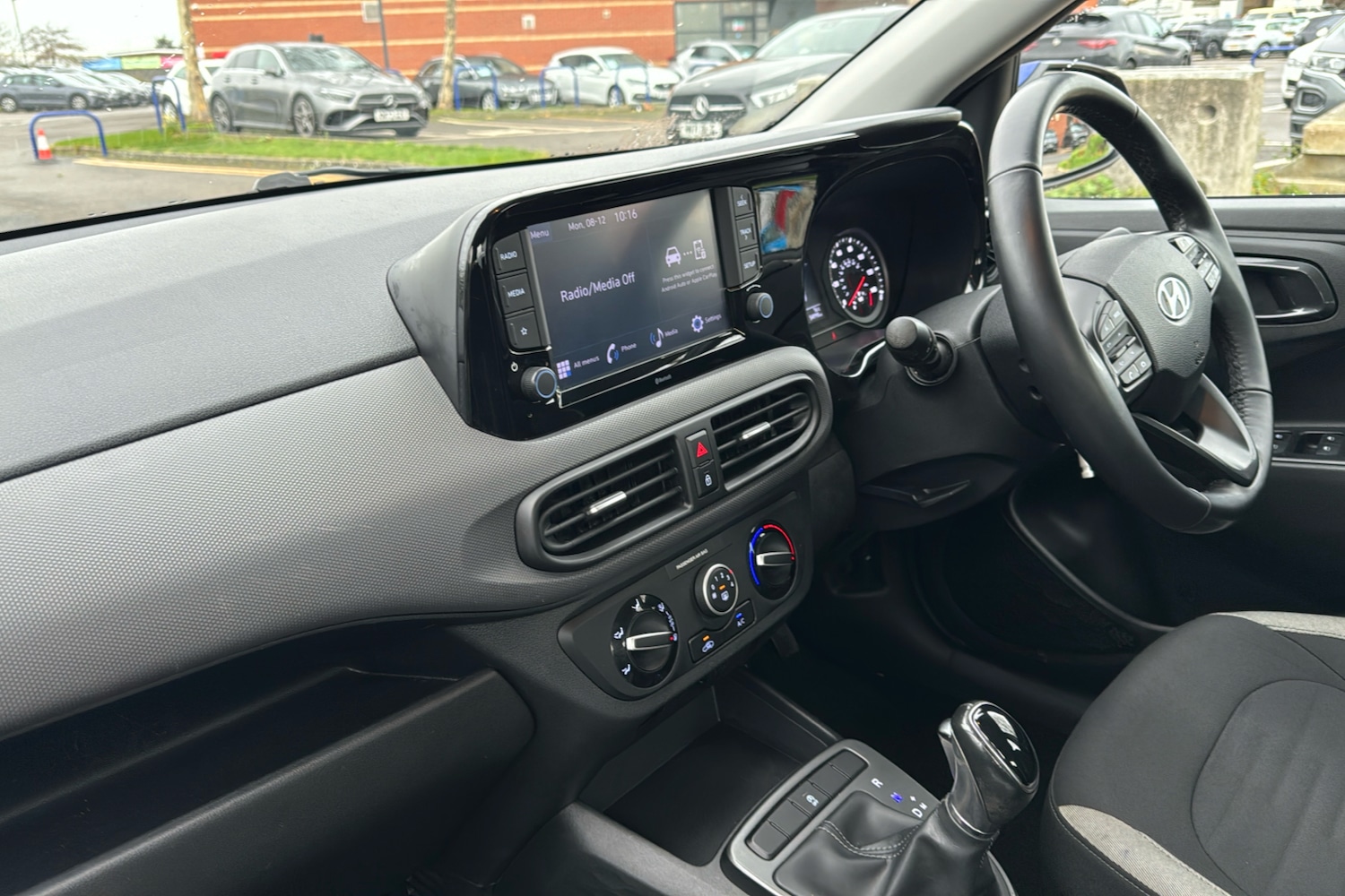 Used Hyundai i10 2022 for sale - 77179255: Photo 11