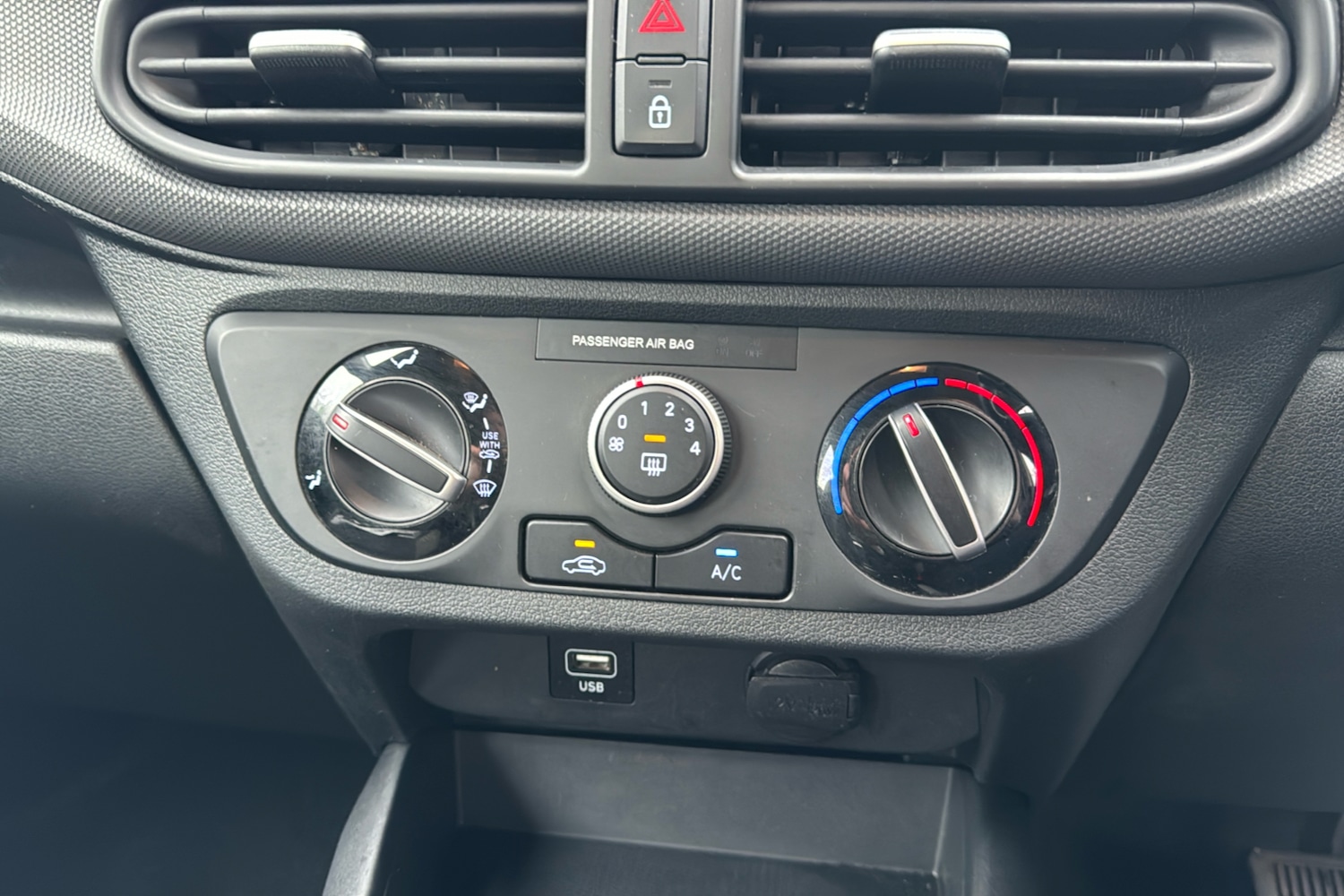 Used Hyundai i10 2022 for sale - 77179255: Photo 16