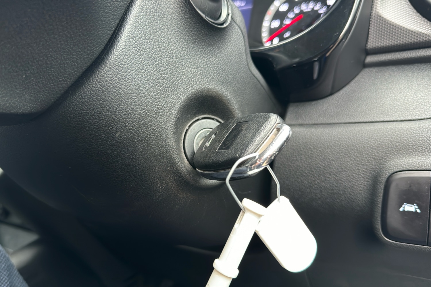 Used Hyundai i10 2022 for sale - 77179255: Photo 23