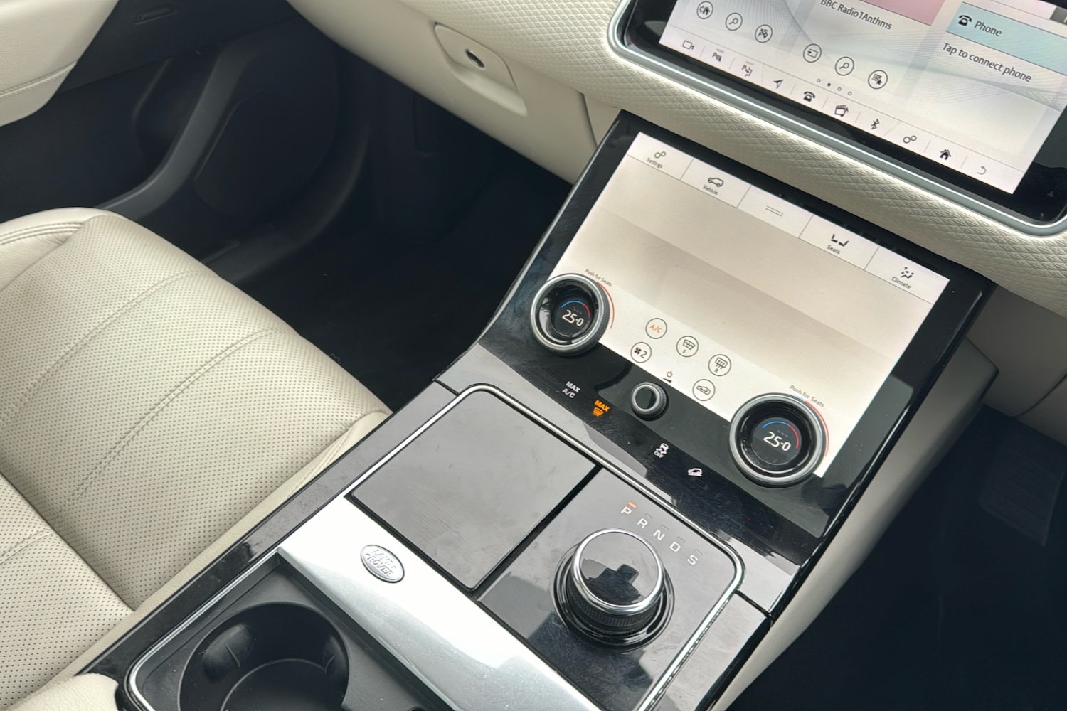 Used Land Rover Range Rover Velar 2019 for sale - 76665967: Photo 13