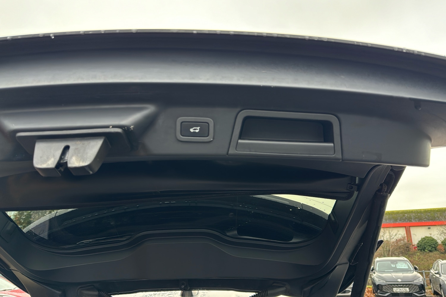 Used Land Rover Range Rover Velar 2019 for sale - 76665967: Photo 27