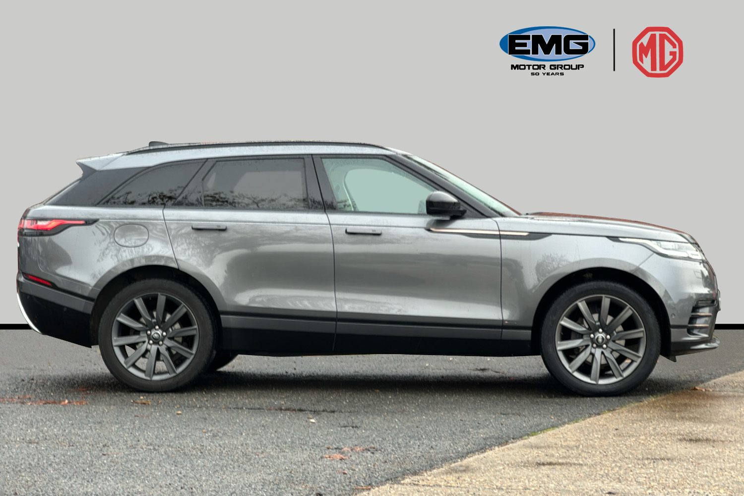 Used Land Rover Range Rover Velar 2019 for sale - 76665967: Photo 4