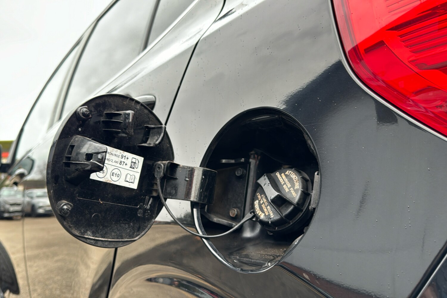 Used Kia Picanto 2018 for sale - 76637118: Photo 40