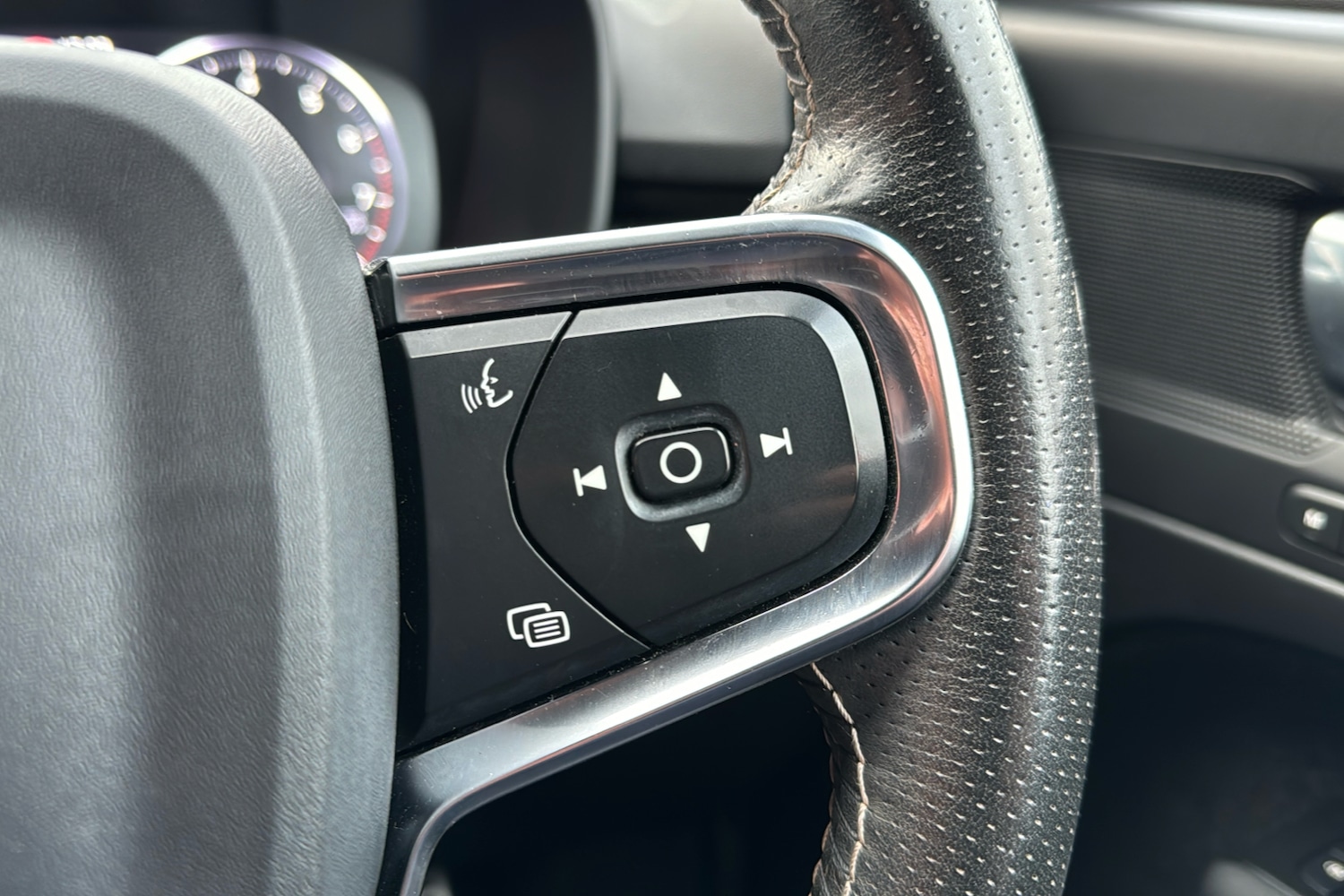 Used Volvo XC40 2020 for sale - 77167644: Photo 18